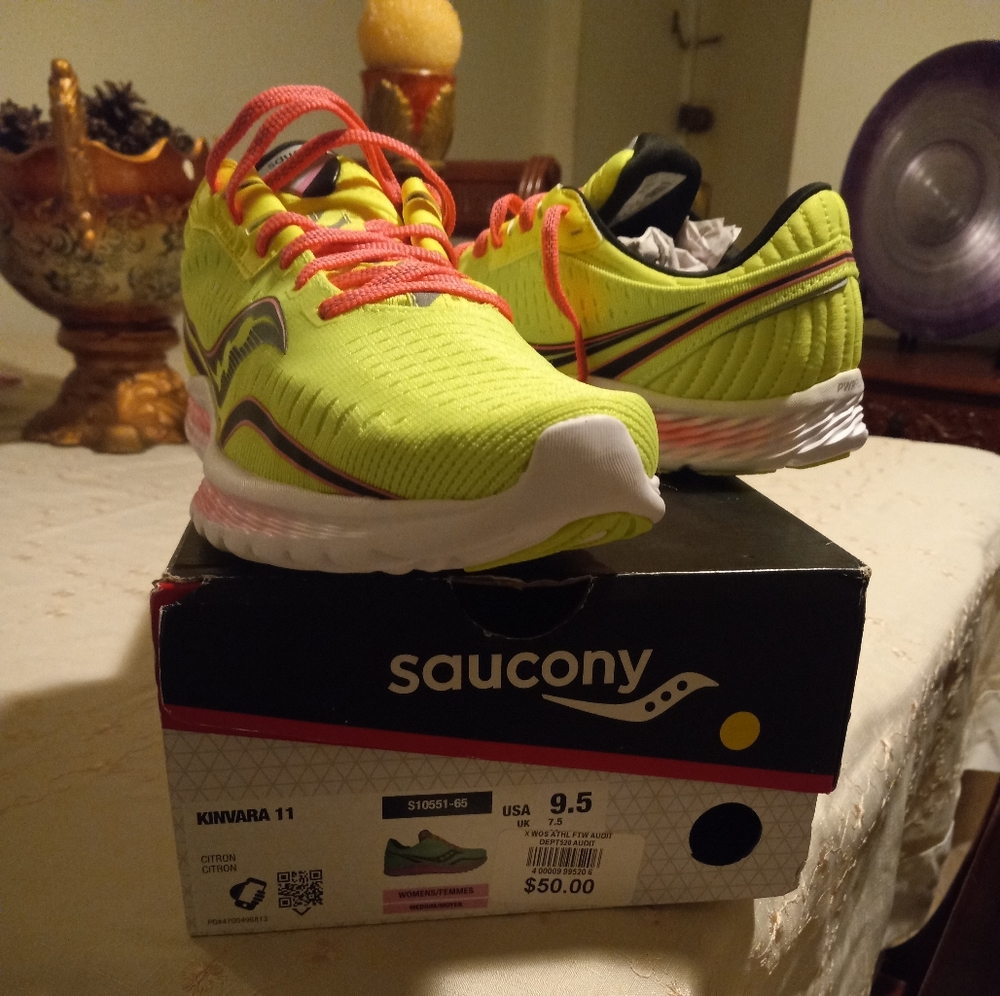 Saucony 11s sneakers